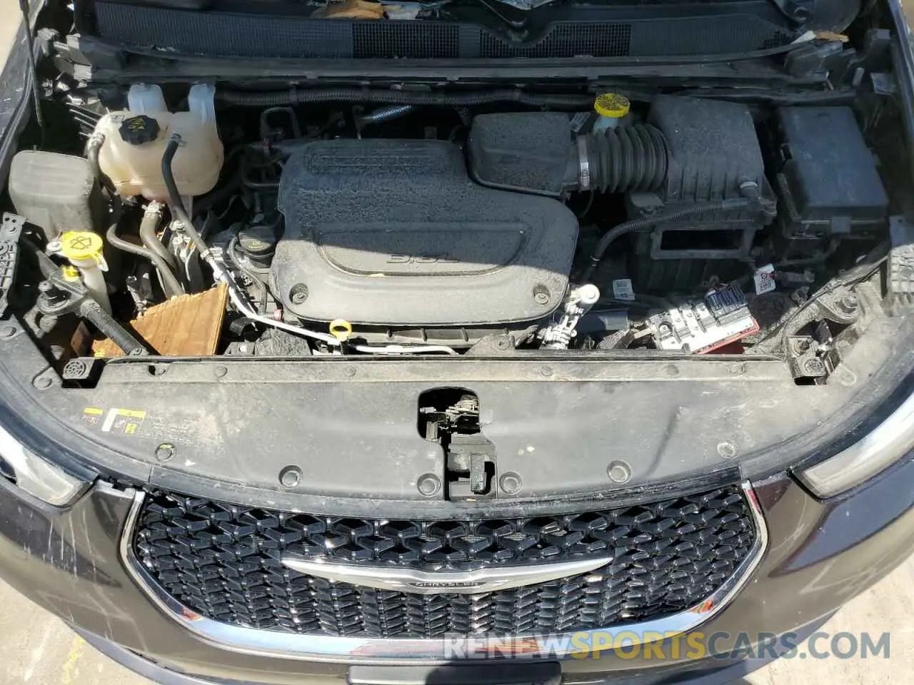 12 Photograph of a damaged car 2C4RC1BG7PR536099 CHRYSLER PACIFICA 2023