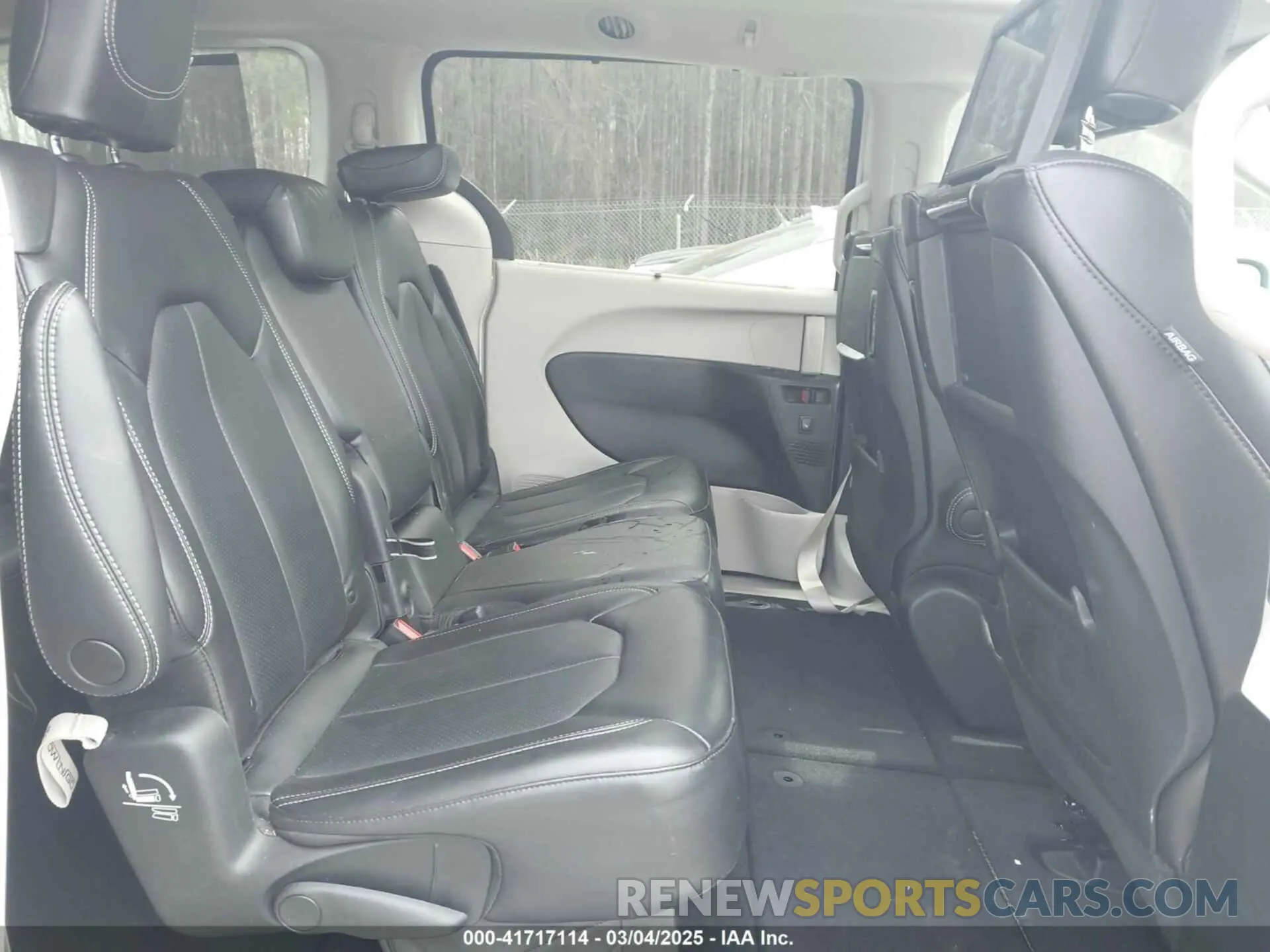 8 Фотография поврежденного автомобиля 2C4RC1BG7PR629530 CHRYSLER PACIFICA 2023
