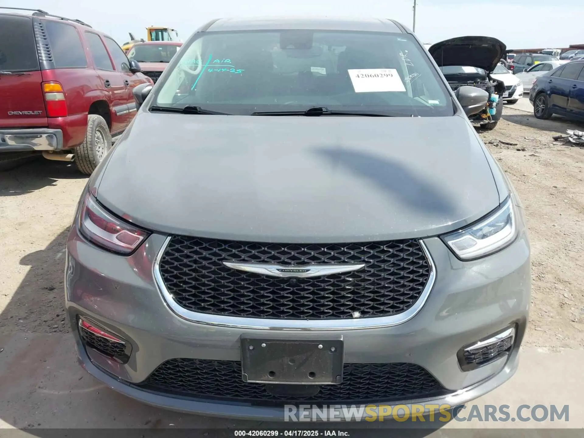 12 Фотография поврежденного автомобиля 2C4RC1BG8PR560718 CHRYSLER PACIFICA 2023