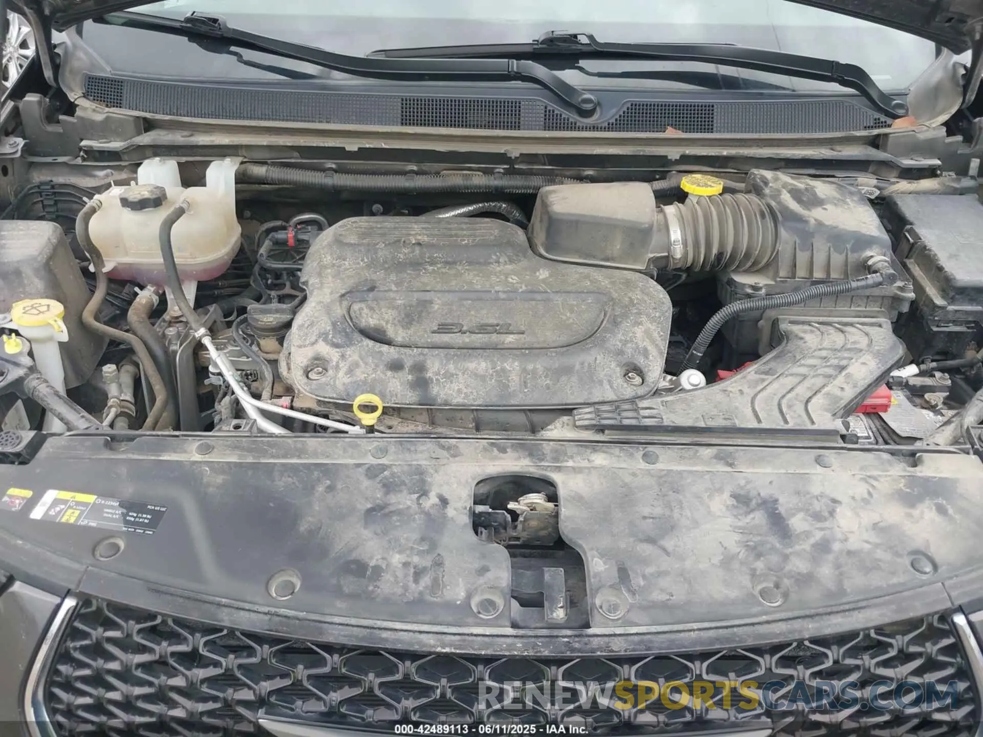 10 Photograph of a damaged car 2C4RC1BG9PR550683 CHRYSLER PACIFICA 2023