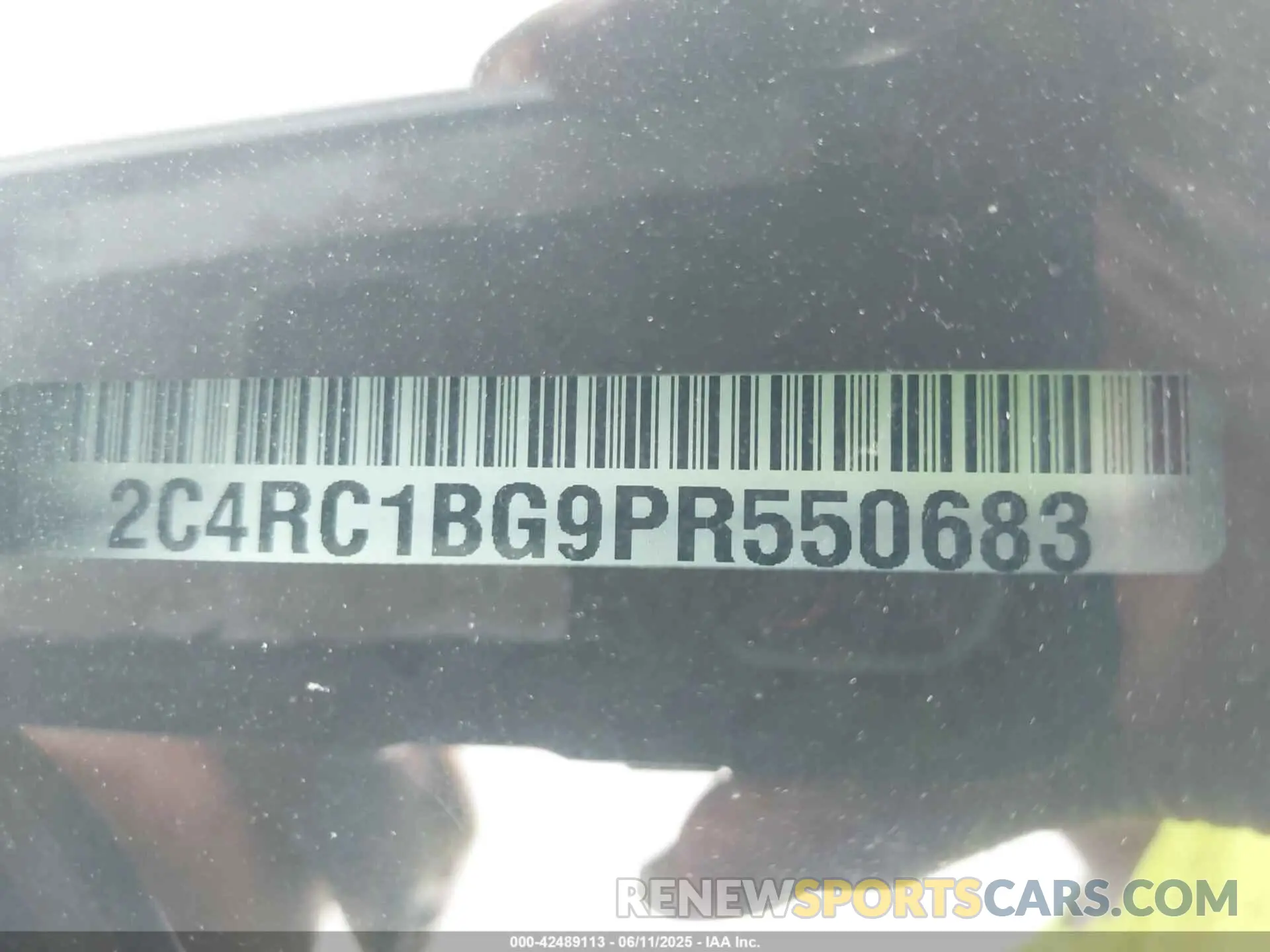 9 Photograph of a damaged car 2C4RC1BG9PR550683 CHRYSLER PACIFICA 2023