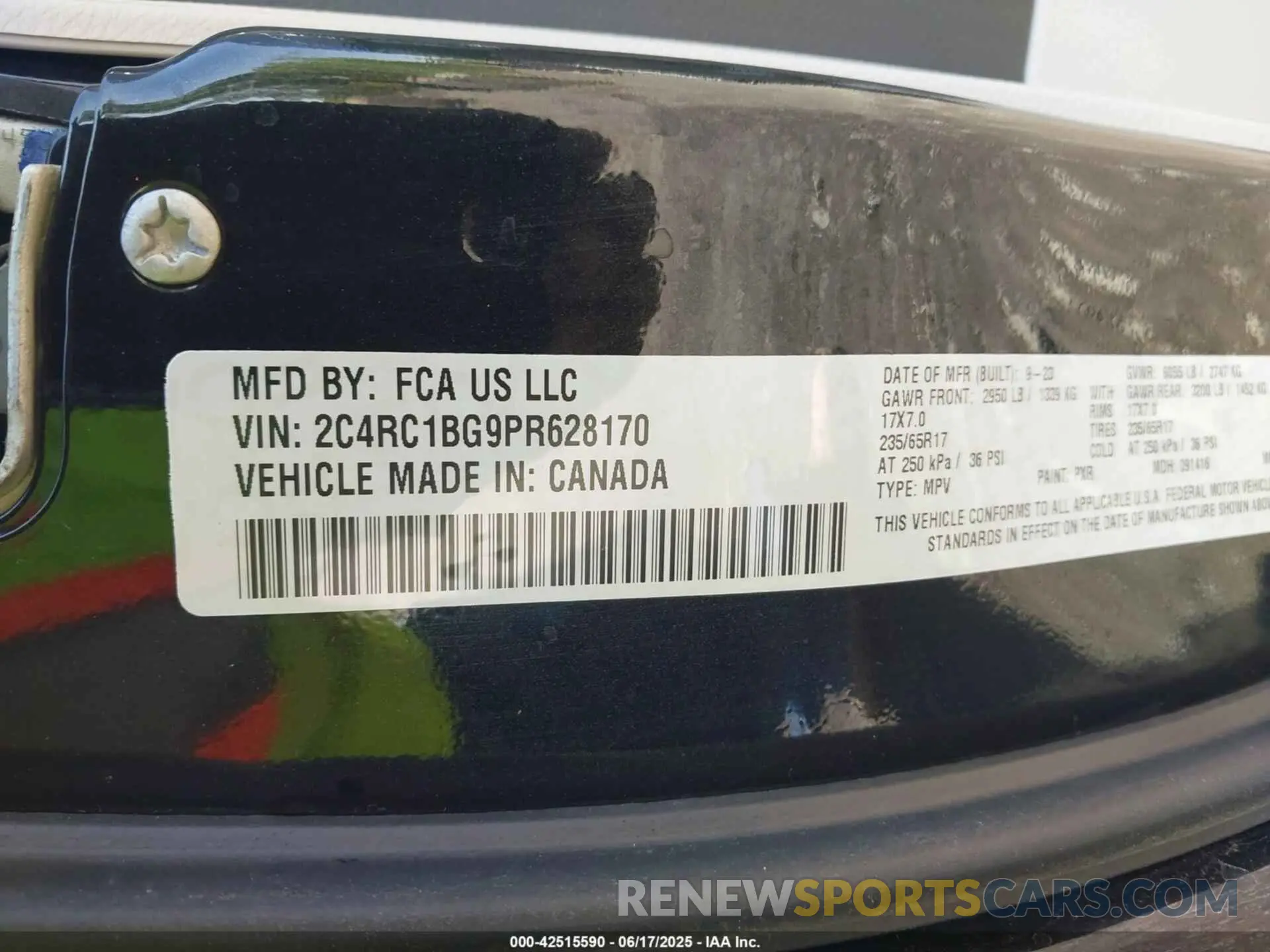 9 Фотография поврежденного автомобиля 2C4RC1BG9PR628170 CHRYSLER PACIFICA 2023