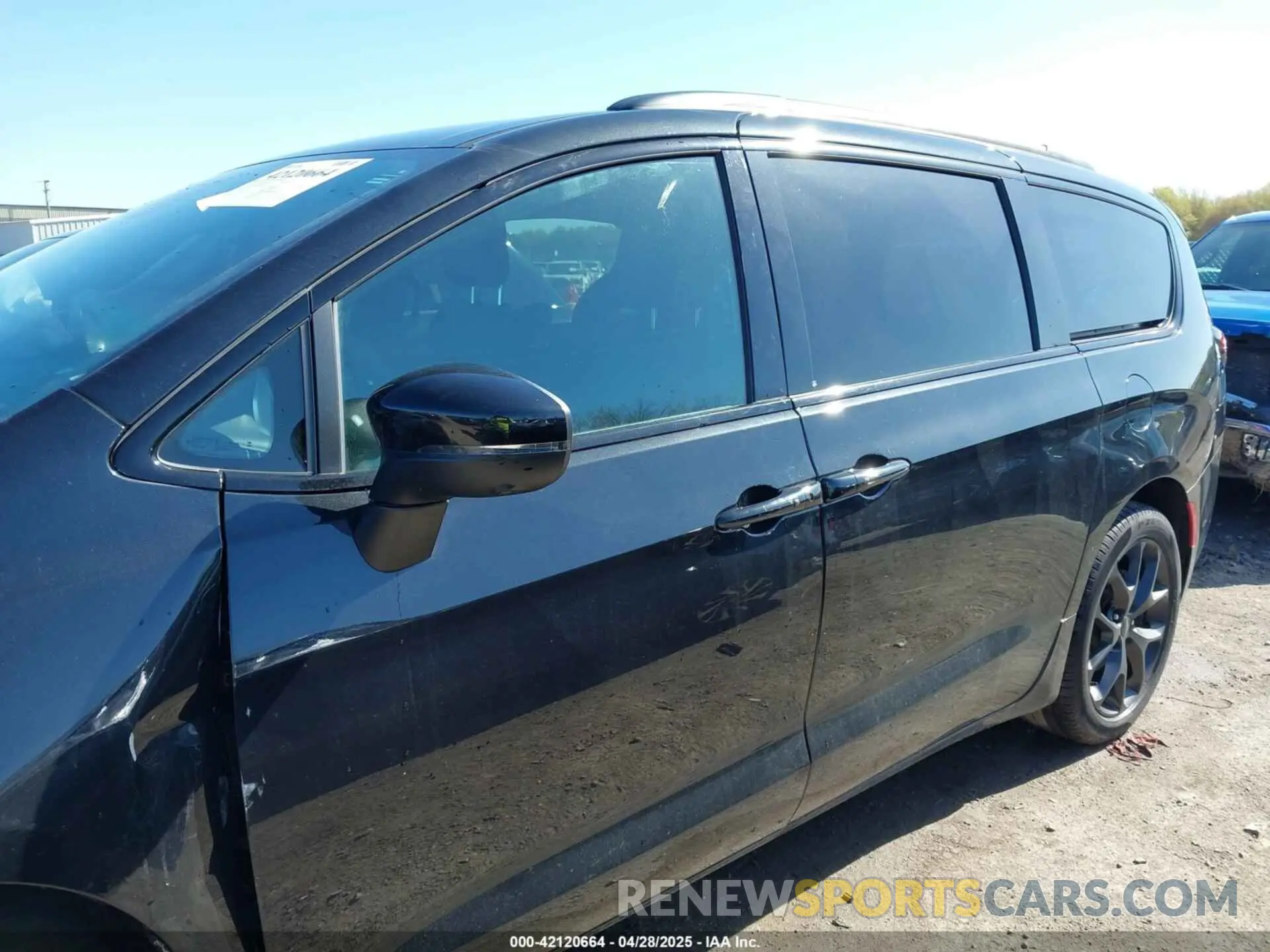 15 Фотография поврежденного автомобиля 2C4RC1BG9PR628427 CHRYSLER PACIFICA 2023