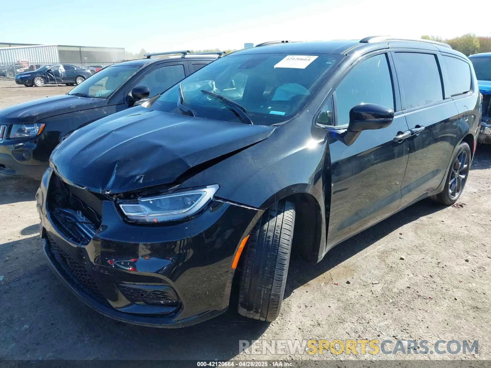 2 Фотография поврежденного автомобиля 2C4RC1BG9PR628427 CHRYSLER PACIFICA 2023