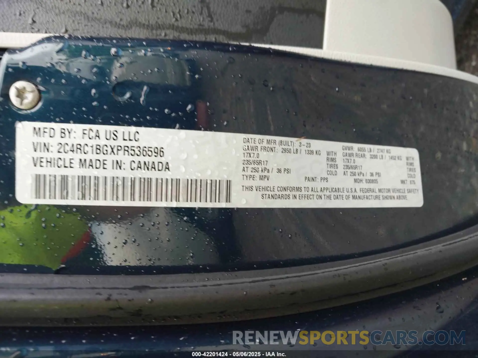 9 Photograph of a damaged car 2C4RC1BGXPR536596 CHRYSLER PACIFICA 2023