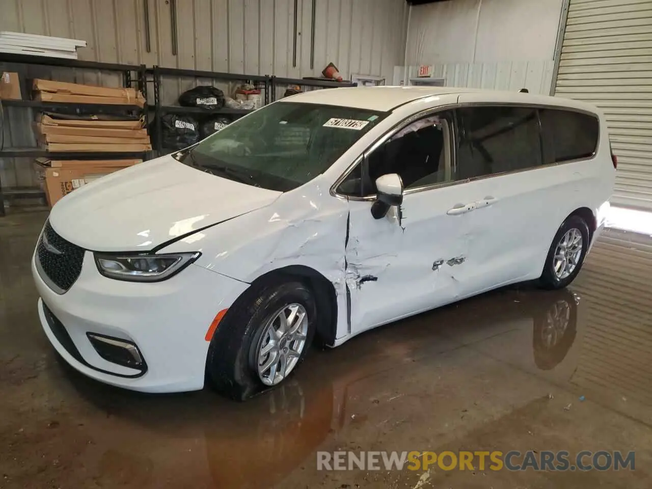 1 Photograph of a damaged car 2C4RC1BGXPR540177 CHRYSLER PACIFICA 2023
