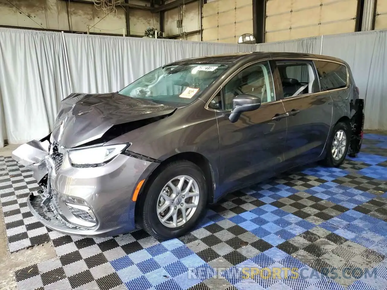 1 Photograph of a damaged car 2C4RC1BGXPR552202 CHRYSLER PACIFICA 2023