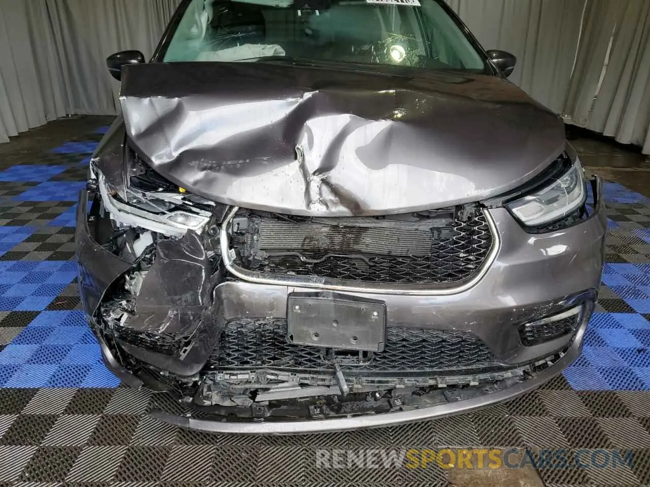 12 Photograph of a damaged car 2C4RC1BGXPR552202 CHRYSLER PACIFICA 2023