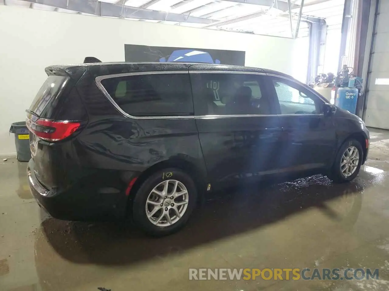 3 Photograph of a damaged car 2C4RC1BGXPR621325 CHRYSLER PACIFICA 2023