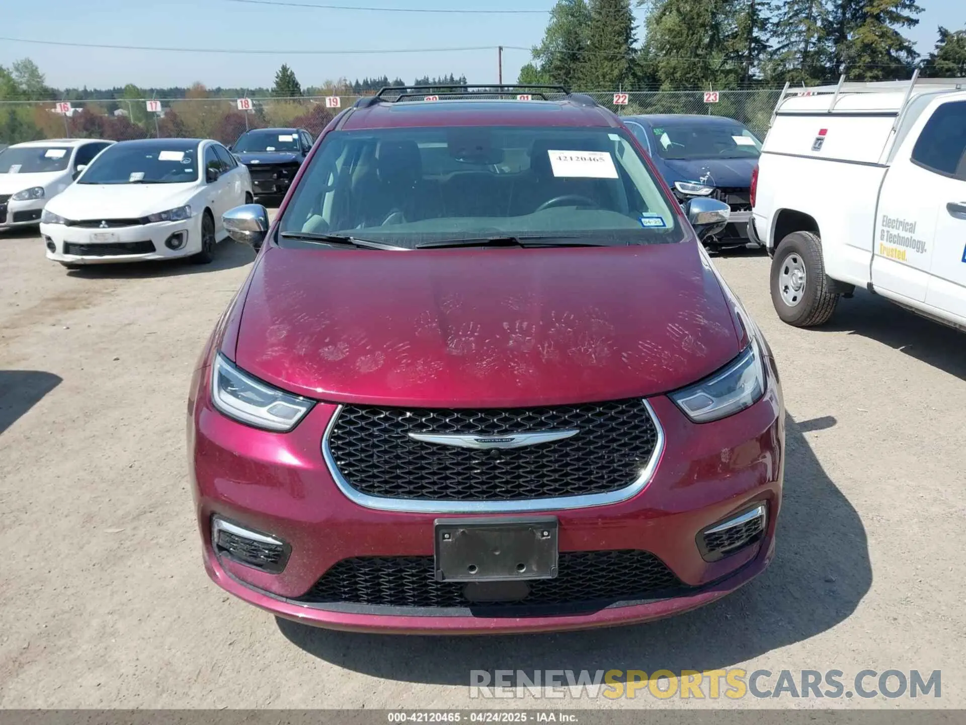 13 Фотография поврежденного автомобиля 2C4RC1GG1PR547902 CHRYSLER PACIFICA 2023
