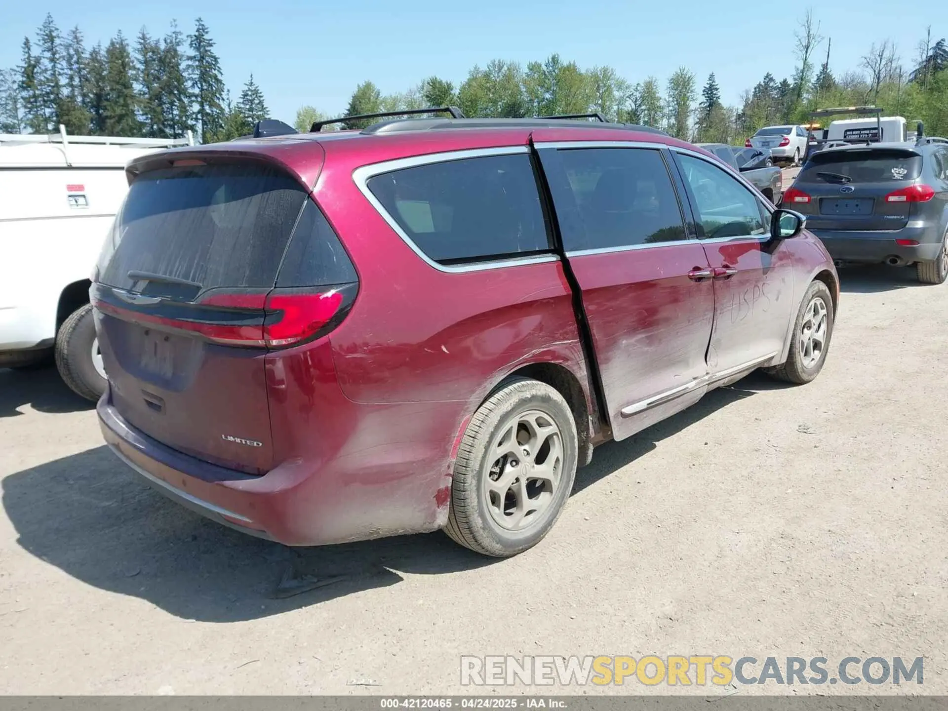 4 Фотография поврежденного автомобиля 2C4RC1GG1PR547902 CHRYSLER PACIFICA 2023
