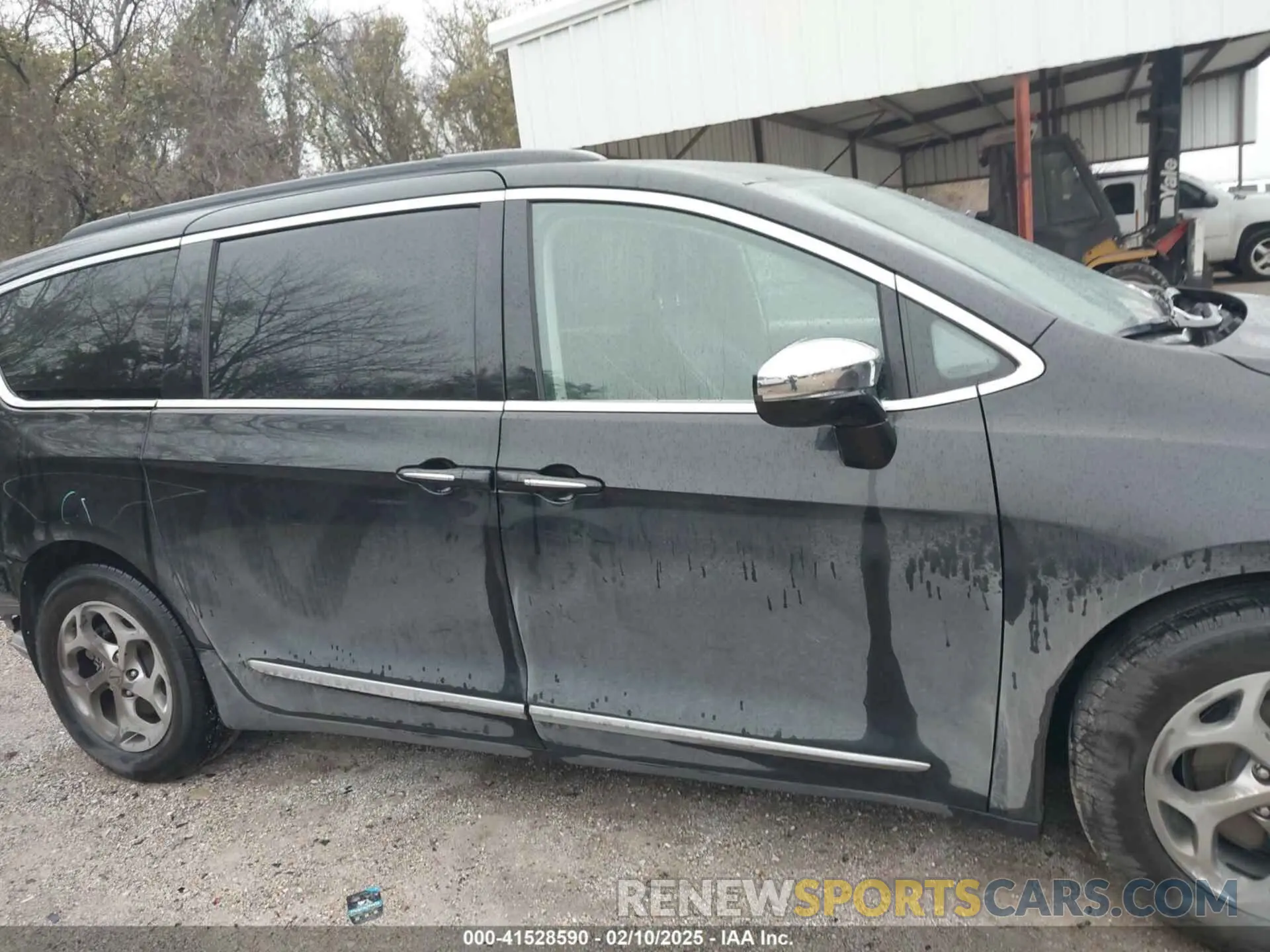 13 Фотография поврежденного автомобиля 2C4RC1GG1PR601585 CHRYSLER PACIFICA 2023