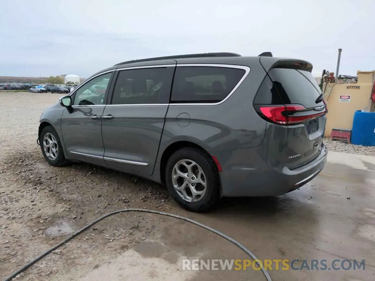 2 Photograph of a damaged car 2C4RC1GG2PR520384 CHRYSLER PACIFICA 2023