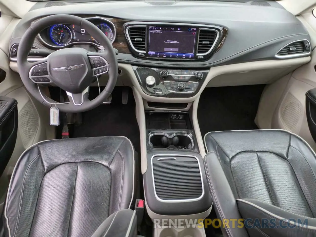 8 Photograph of a damaged car 2C4RC1GG2PR520384 CHRYSLER PACIFICA 2023