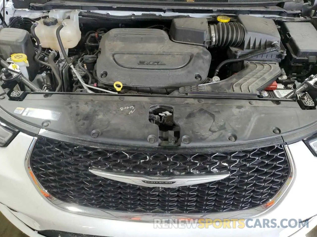 12 Photograph of a damaged car 2C4RC1GG9PR548957 CHRYSLER PACIFICA 2023