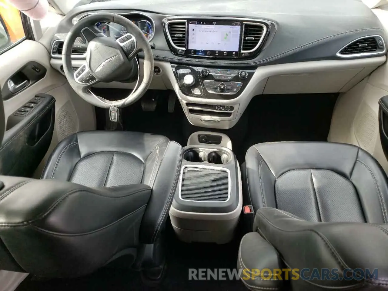 8 Фотография поврежденного автомобиля 2C4RC1L70PR614642 CHRYSLER PACIFICA 2023