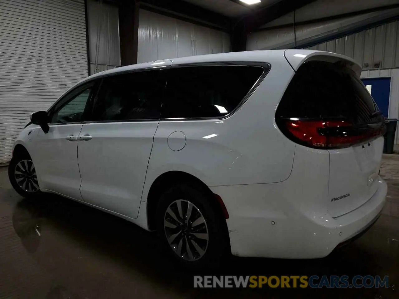 2 Photograph of a damaged car 2C4RC1L72PR588870 CHRYSLER PACIFICA 2023