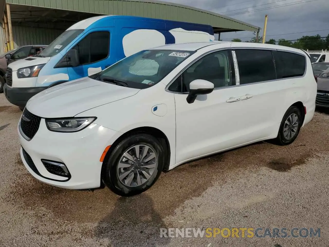 1 Photograph of a damaged car 2C4RC1L74PR592242 CHRYSLER PACIFICA 2023