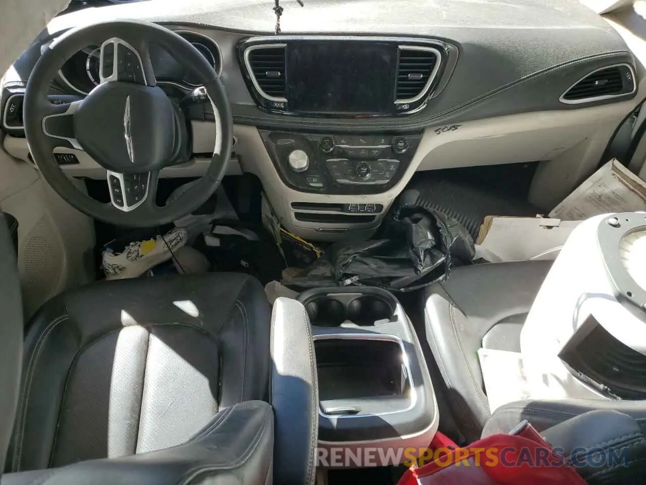 8 Photograph of a damaged car 2C4RC1L79PR554313 CHRYSLER PACIFICA 2023