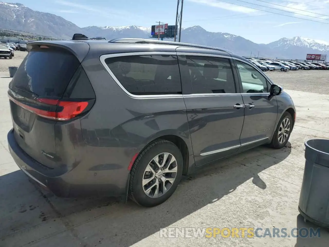 3 Photograph of a damaged car 2C4RC1N74PR599706 CHRYSLER PACIFICA 2023