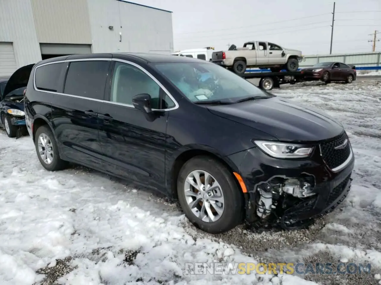 4 Фотография поврежденного автомобиля 2C4RC3BG5PR609630 CHRYSLER PACIFICA 2023