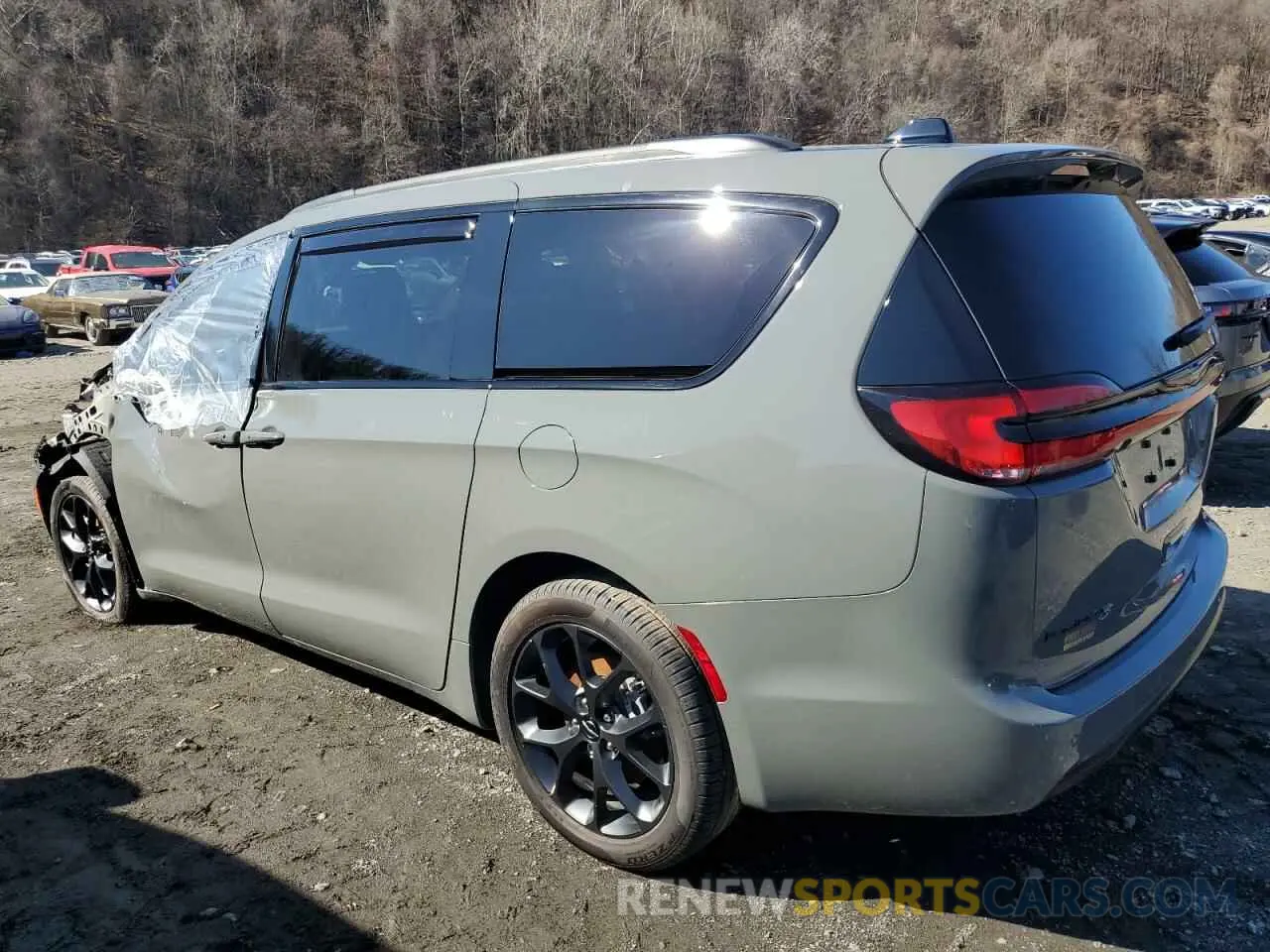 2 Фотография поврежденного автомобиля 2C4RC3BG6PR600483 CHRYSLER PACIFICA 2023