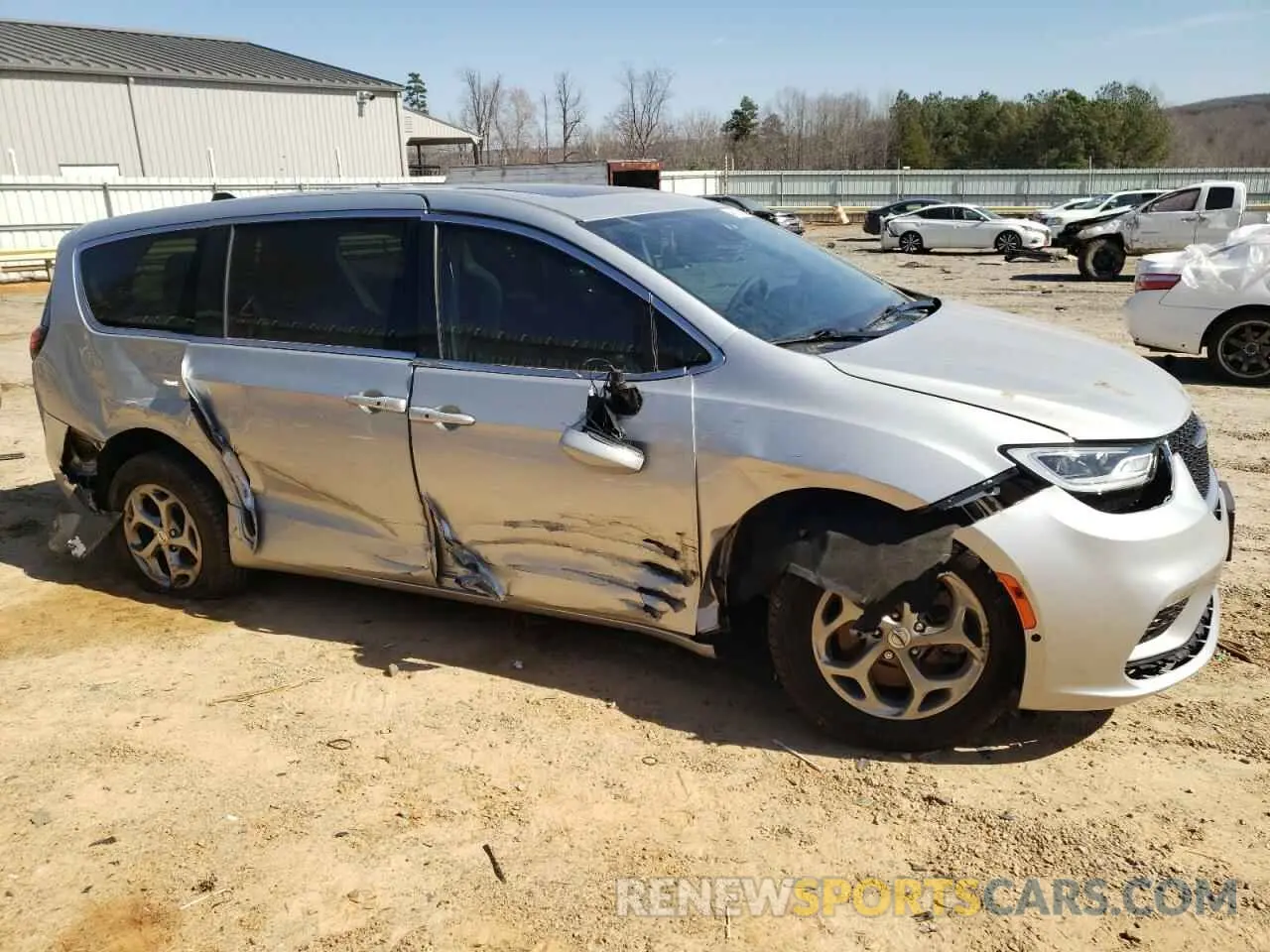 4 Фотография поврежденного автомобиля 2C4RC3BG7PR610147 CHRYSLER PACIFICA 2023