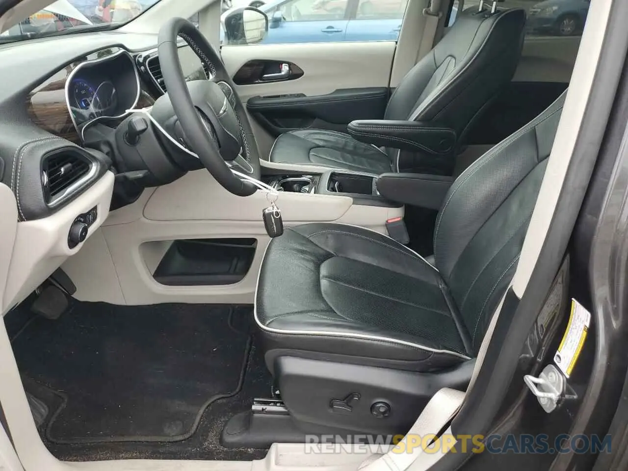 7 Фотография поврежденного автомобиля 2C4RC3GG5PR514994 CHRYSLER PACIFICA 2023
