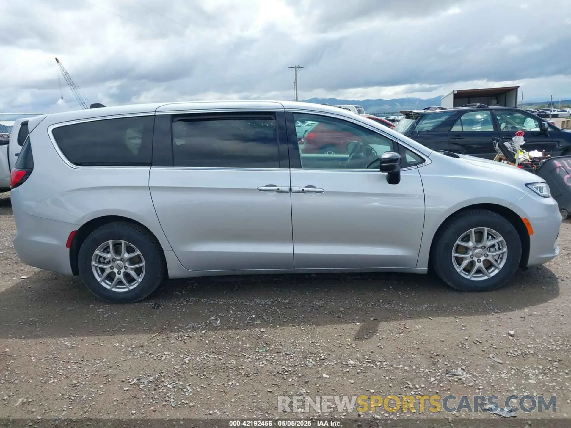 13 Фотография поврежденного автомобиля 2C4RC1BG0RR173230 CHRYSLER PACIFICA 2024