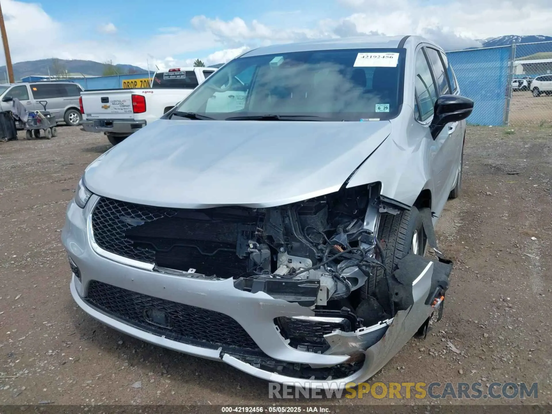 6 Фотография поврежденного автомобиля 2C4RC1BG0RR173230 CHRYSLER PACIFICA 2024