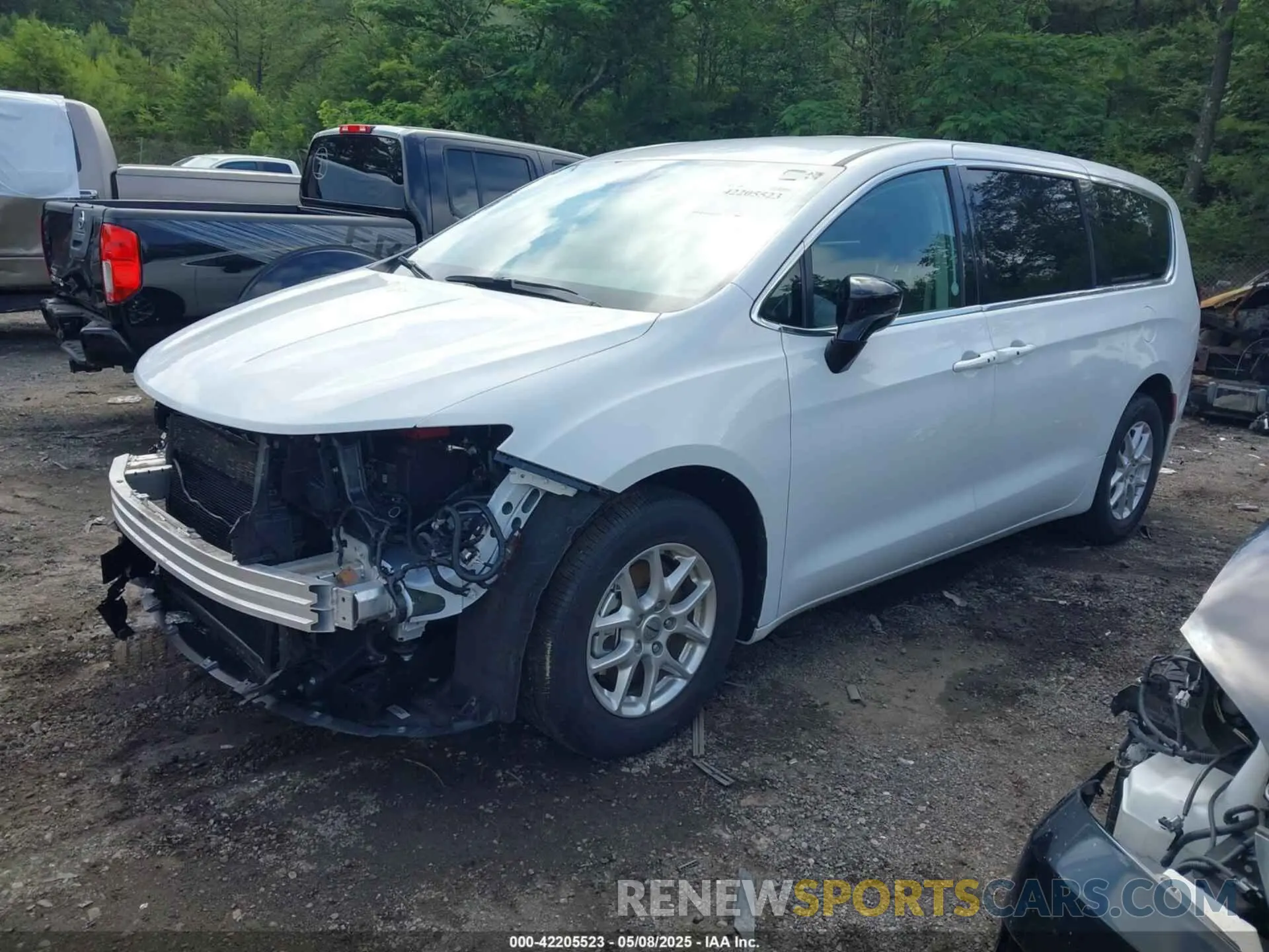 2 Фотография поврежденного автомобиля 2C4RC1BG1RR119080 CHRYSLER PACIFICA 2024