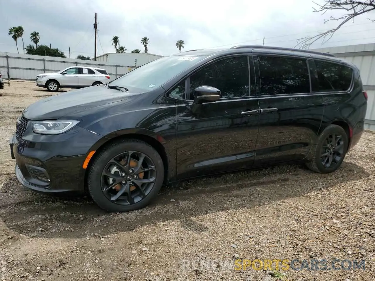 1 Photograph of a damaged car 2C4RC1BG2RR190336 CHRYSLER PACIFICA 2024