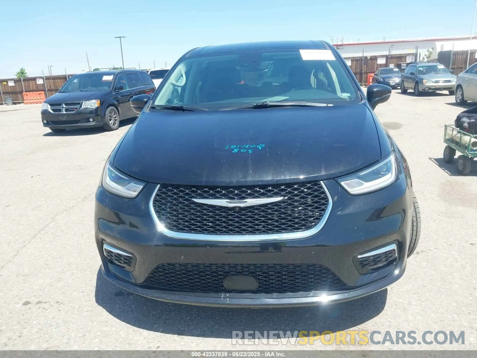 12 Photograph of a damaged car 2C4RC1BG3RR162402 CHRYSLER PACIFICA 2024