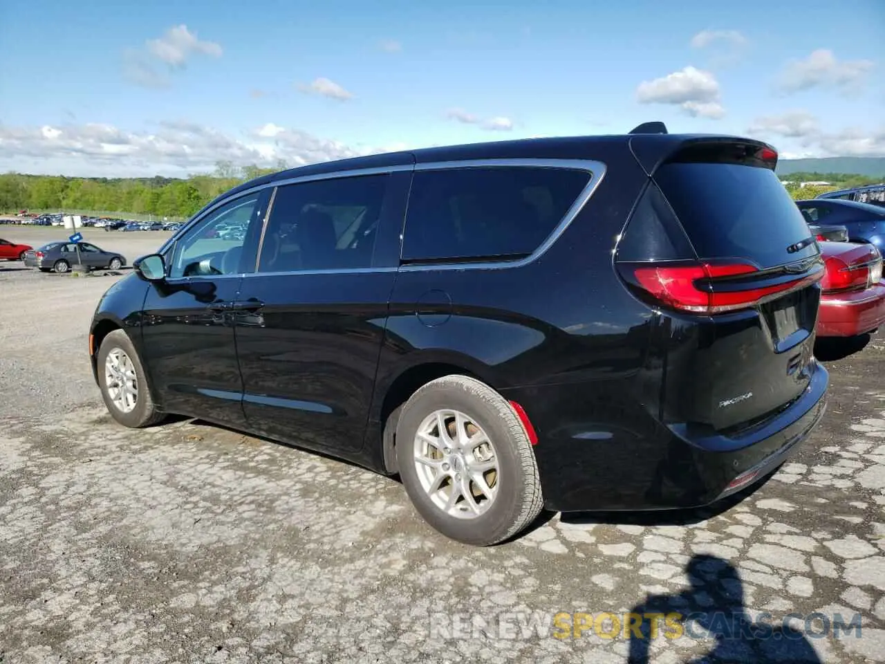 2 Photograph of a damaged car 2C4RC1BG3RR163081 CHRYSLER PACIFICA 2024