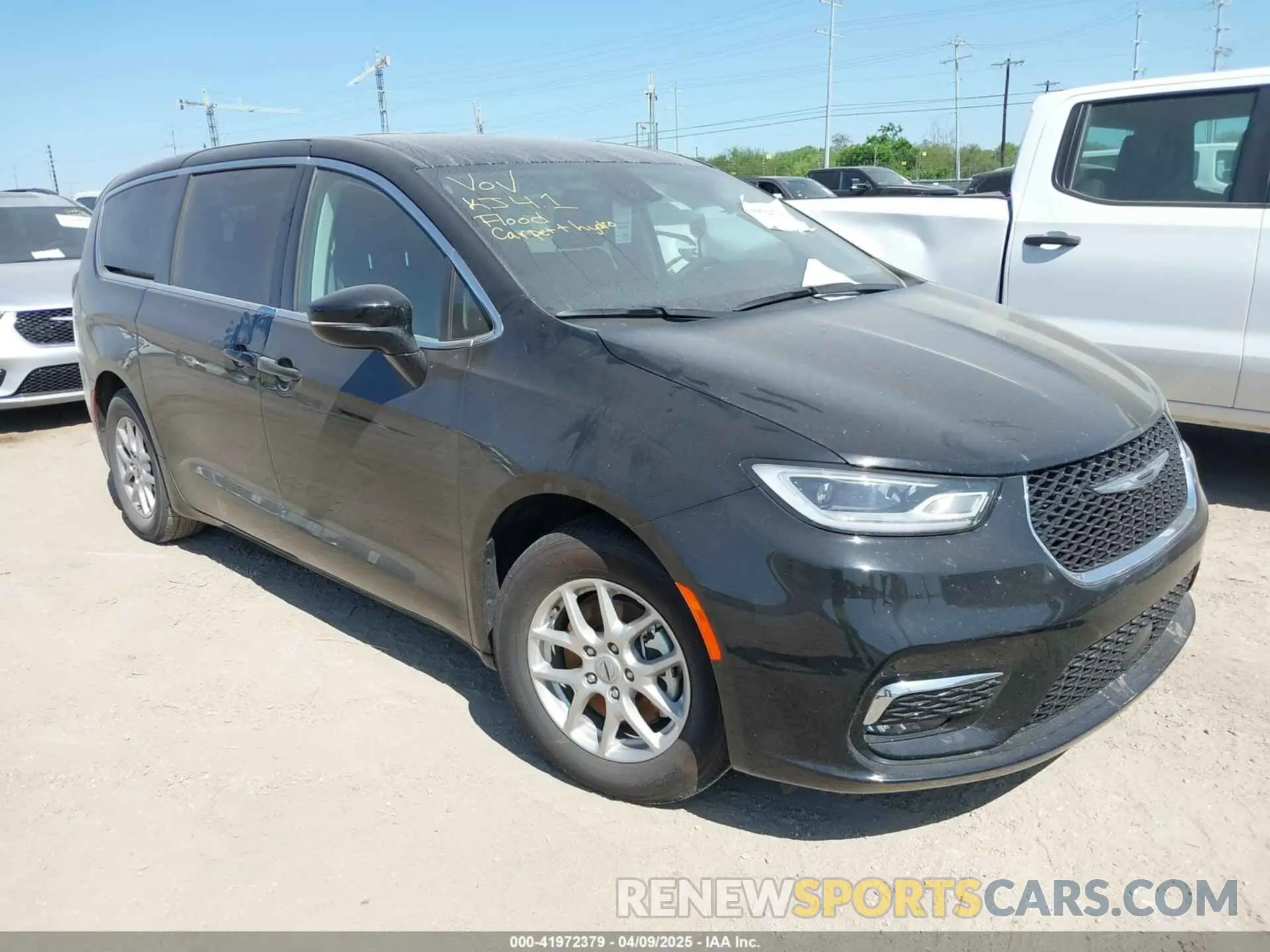 1 Фотография поврежденного автомобиля 2C4RC1BG3RR186795 CHRYSLER PACIFICA 2024