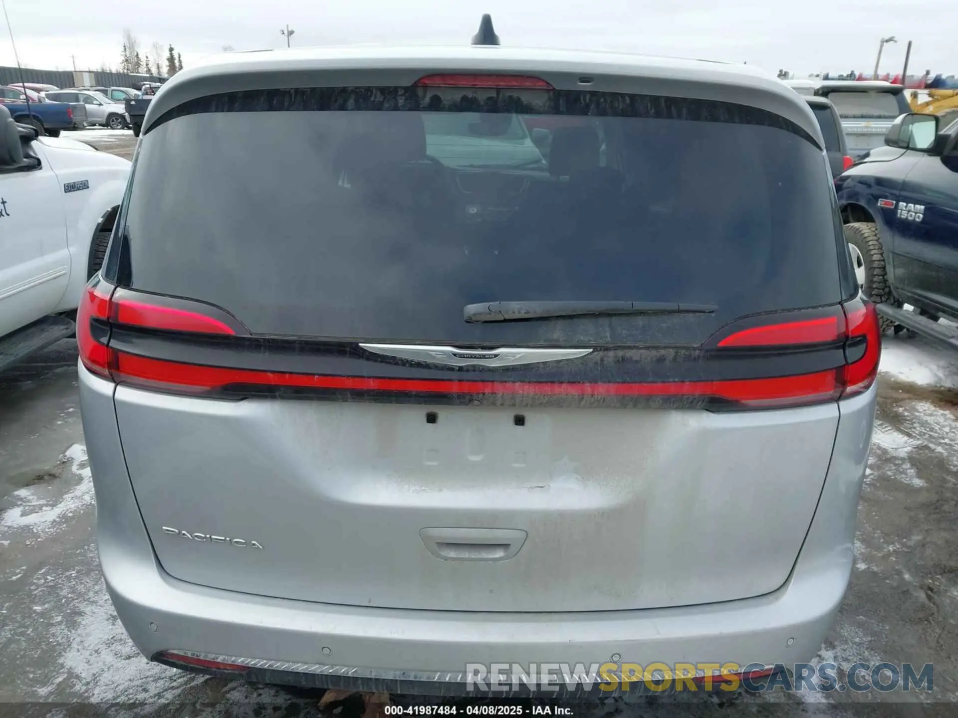16 Фотография поврежденного автомобиля 2C4RC1BG4RR159301 CHRYSLER PACIFICA 2024
