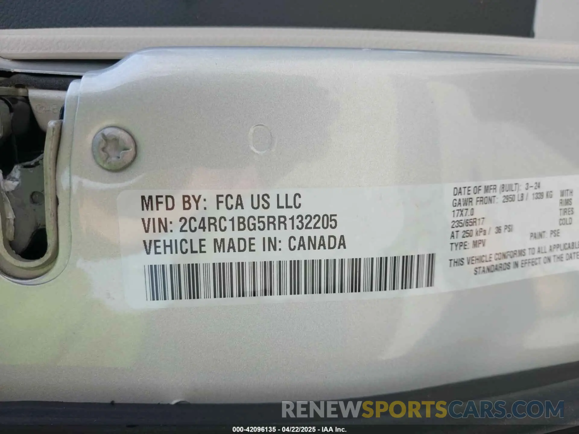 9 Photograph of a damaged car 2C4RC1BG5RR132205 CHRYSLER PACIFICA 2024