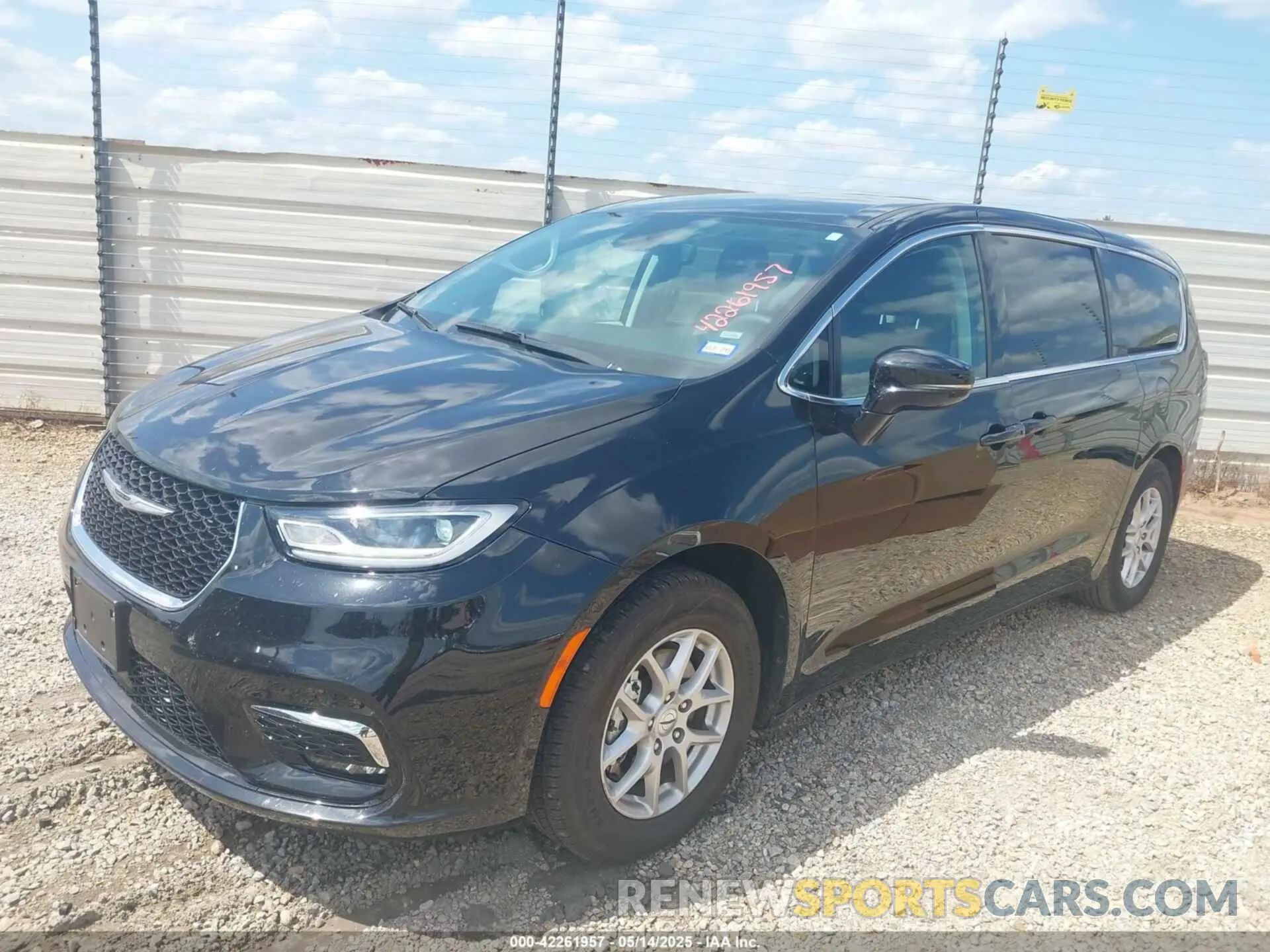 2 Photograph of a damaged car 2C4RC1BG5RR143821 CHRYSLER PACIFICA 2024