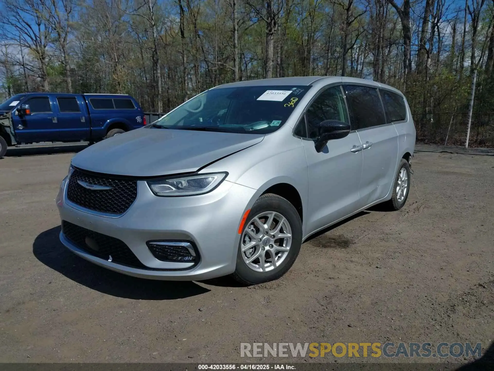 2 Photograph of a damaged car 2C4RC1BG6RR179873 CHRYSLER PACIFICA 2024
