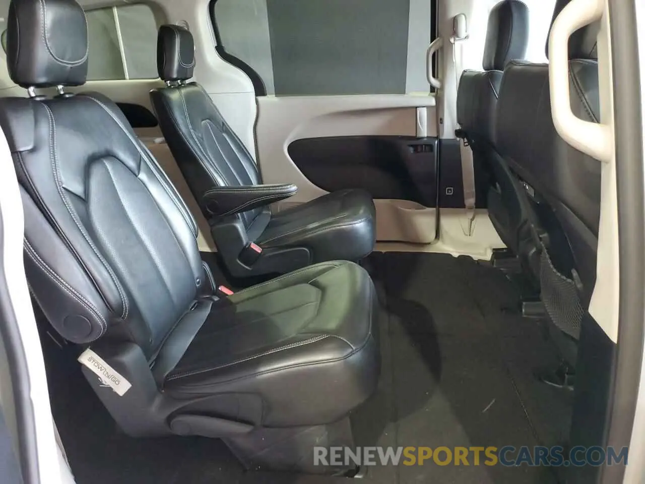 11 Фотография поврежденного автомобиля 2C4RC1BG7RR132819 CHRYSLER PACIFICA 2024