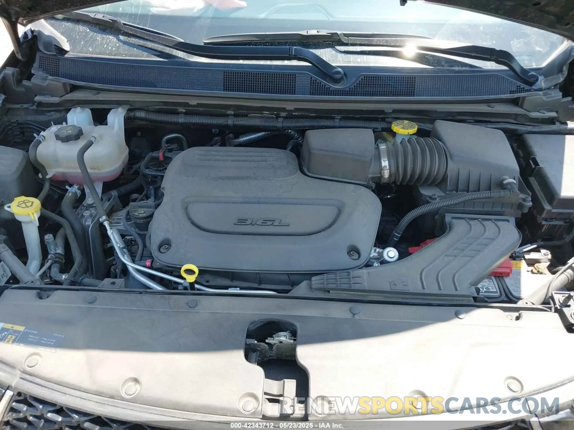 10 Фотография поврежденного автомобиля 2C4RC1BG7RR136417 CHRYSLER PACIFICA 2024