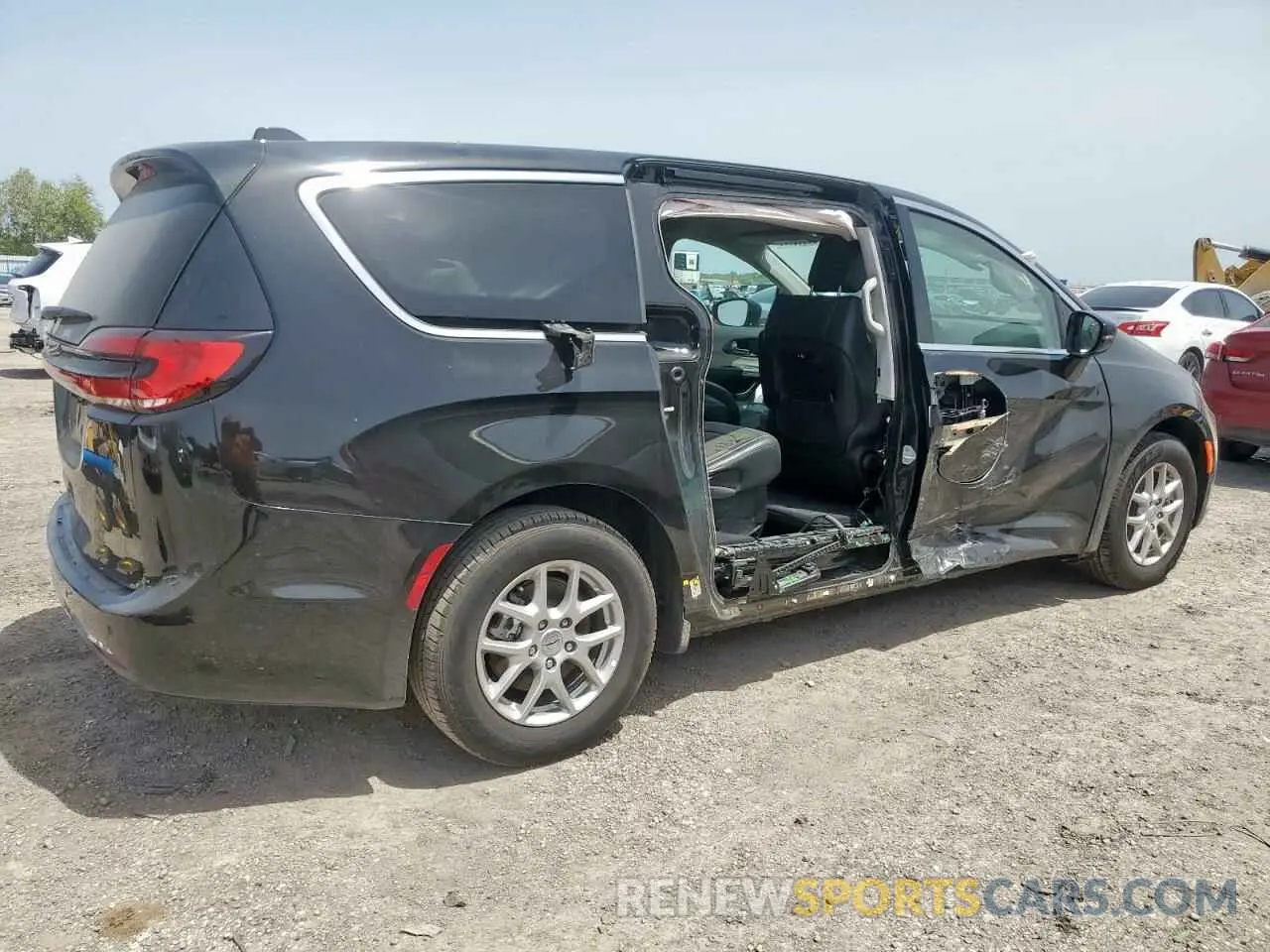 3 Photograph of a damaged car 2C4RC1BG7RR178764 CHRYSLER PACIFICA 2024
