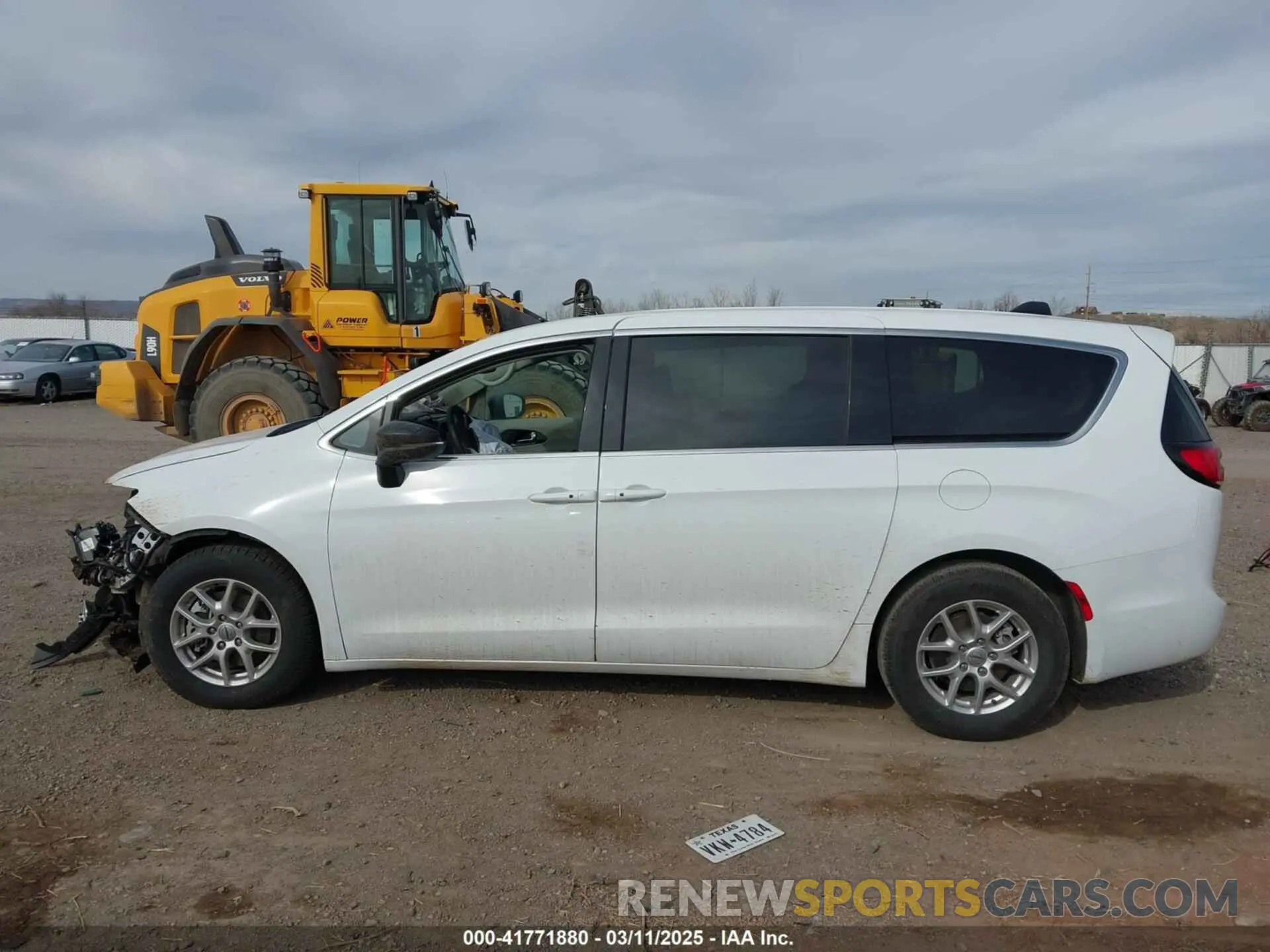 14 Фотография поврежденного автомобиля 2C4RC1BG7RR182975 CHRYSLER PACIFICA 2024
