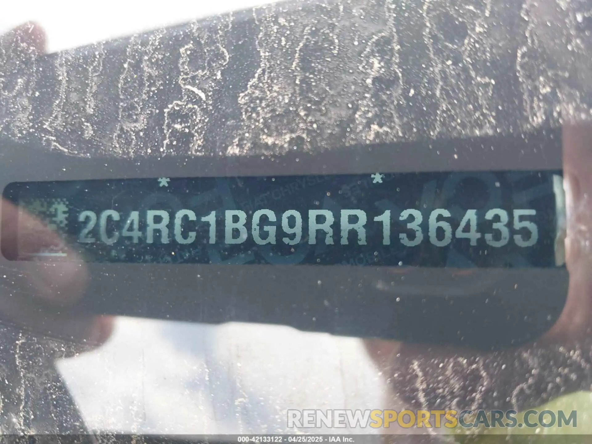 9 Фотография поврежденного автомобиля 2C4RC1BG9RR136435 CHRYSLER PACIFICA 2024