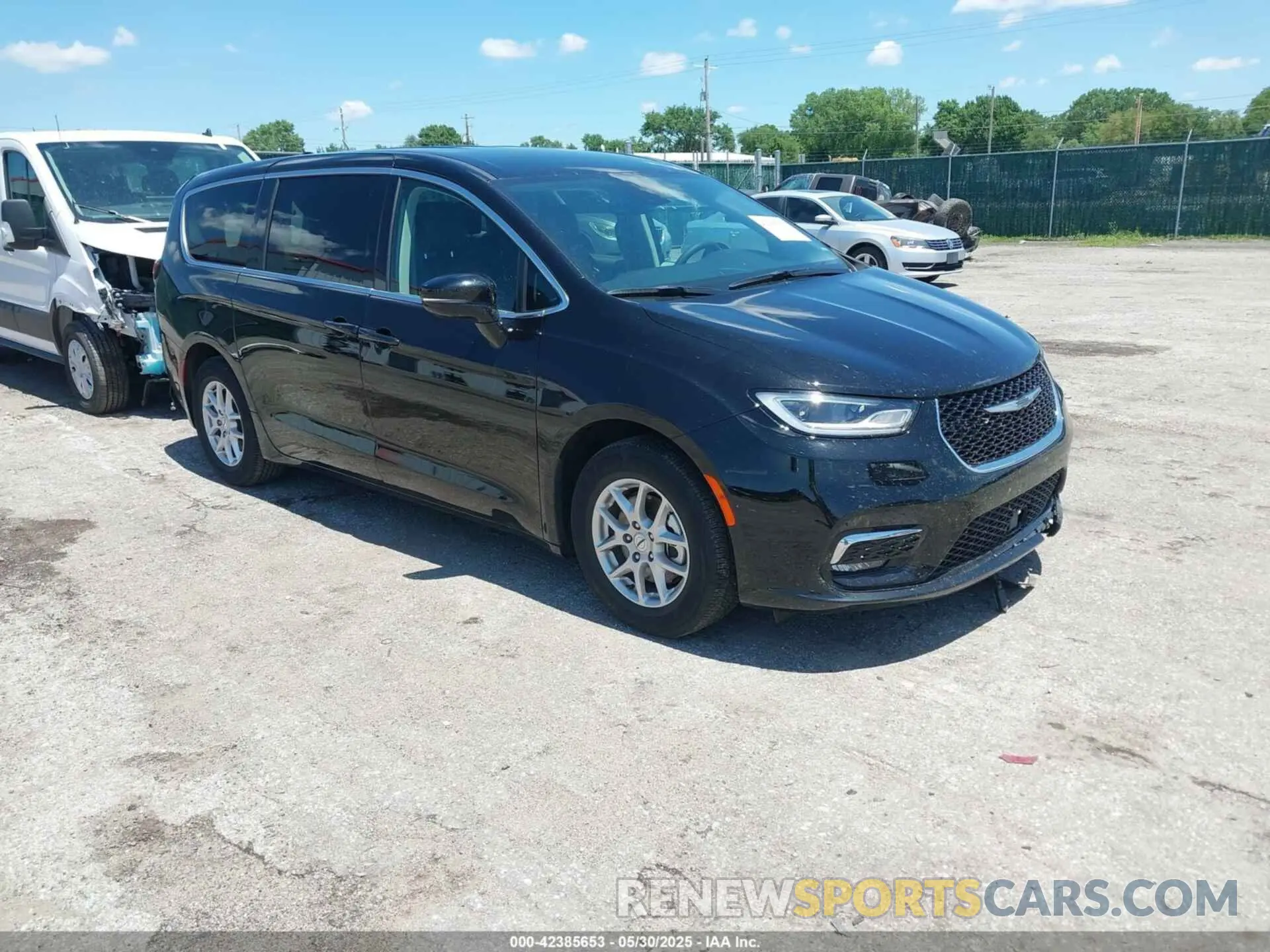 1 Photograph of a damaged car 2C4RC1BG9RR148830 CHRYSLER PACIFICA 2024