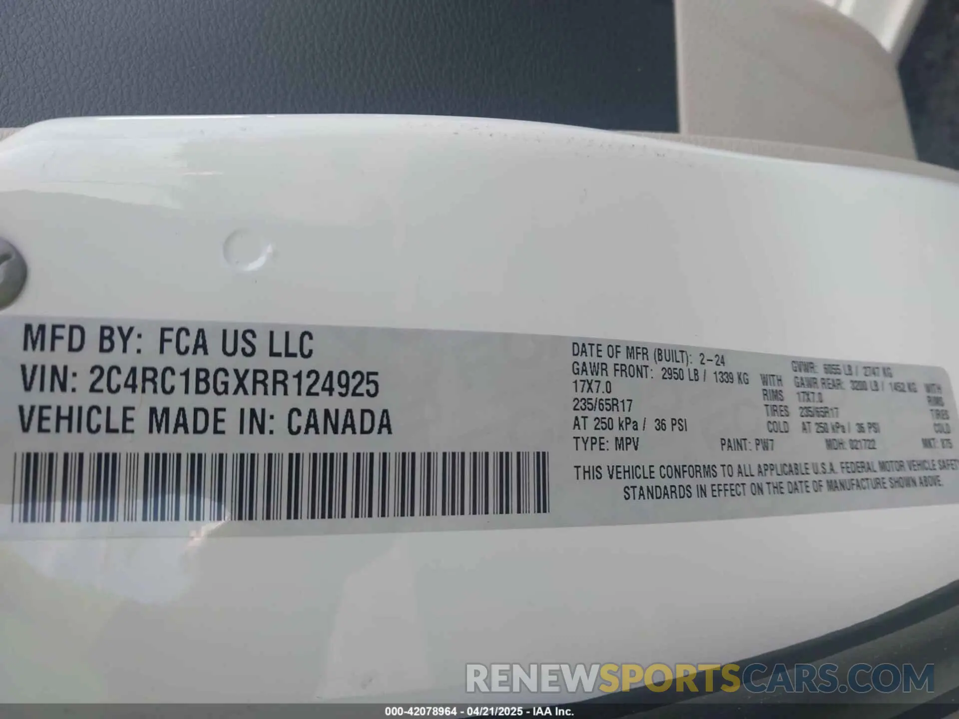 9 Фотография поврежденного автомобиля 2C4RC1BGXRR124925 CHRYSLER PACIFICA 2024