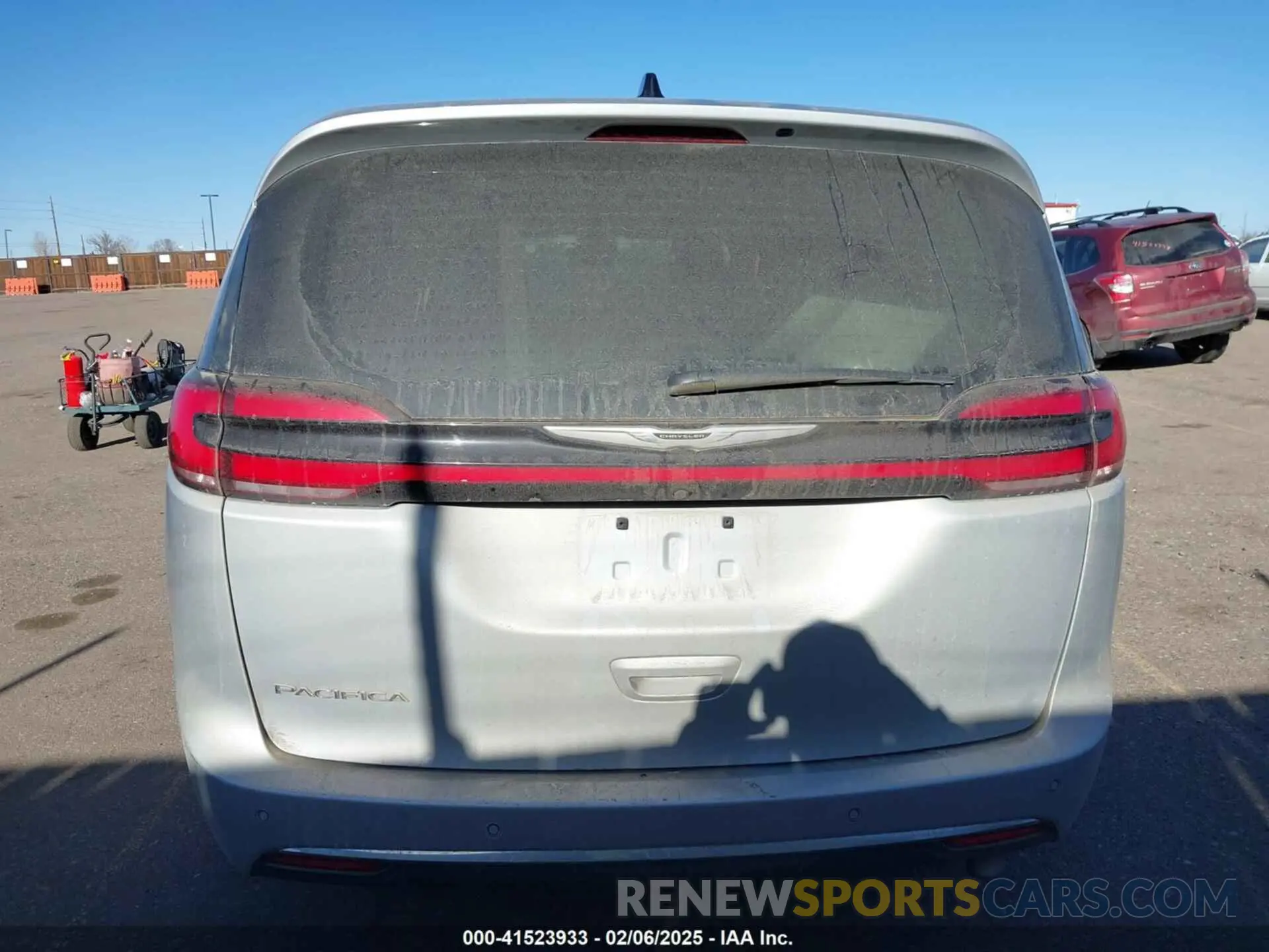 16 Фотография поврежденного автомобиля 2C4RC1BGXRR125511 CHRYSLER PACIFICA 2024