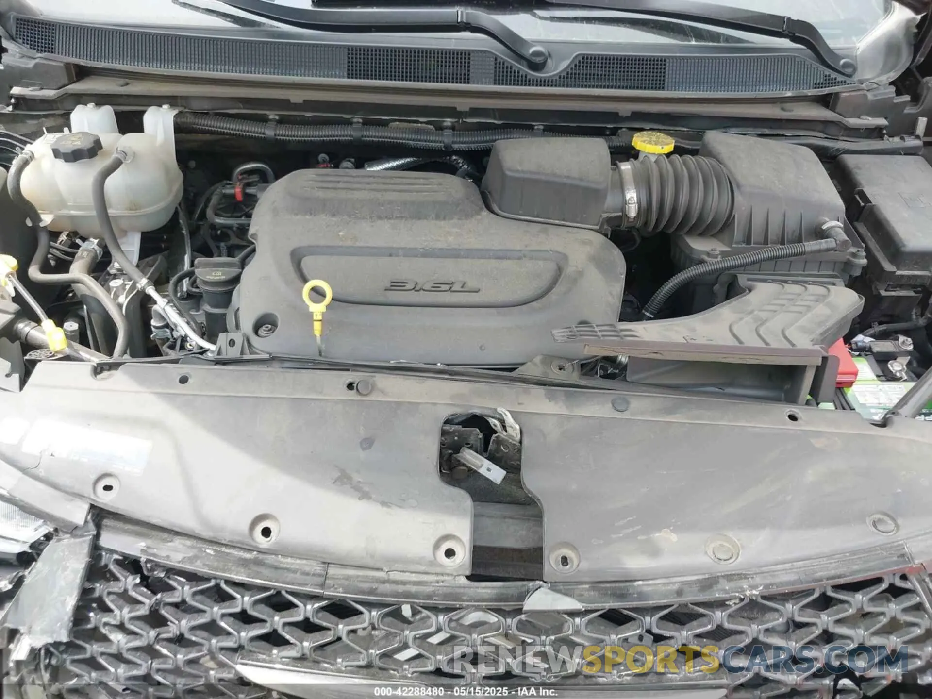 10 Photograph of a damaged car 2C4RC1BGXRR151574 CHRYSLER PACIFICA 2024