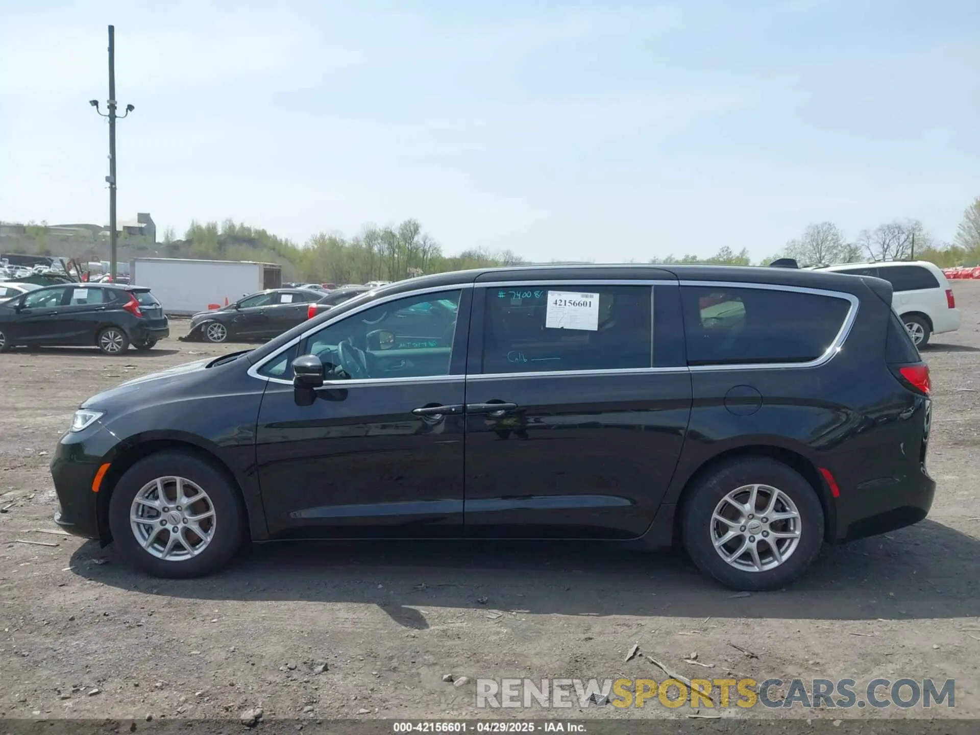 14 Фотография поврежденного автомобиля 2C4RC1FG3RR154388 CHRYSLER PACIFICA 2024