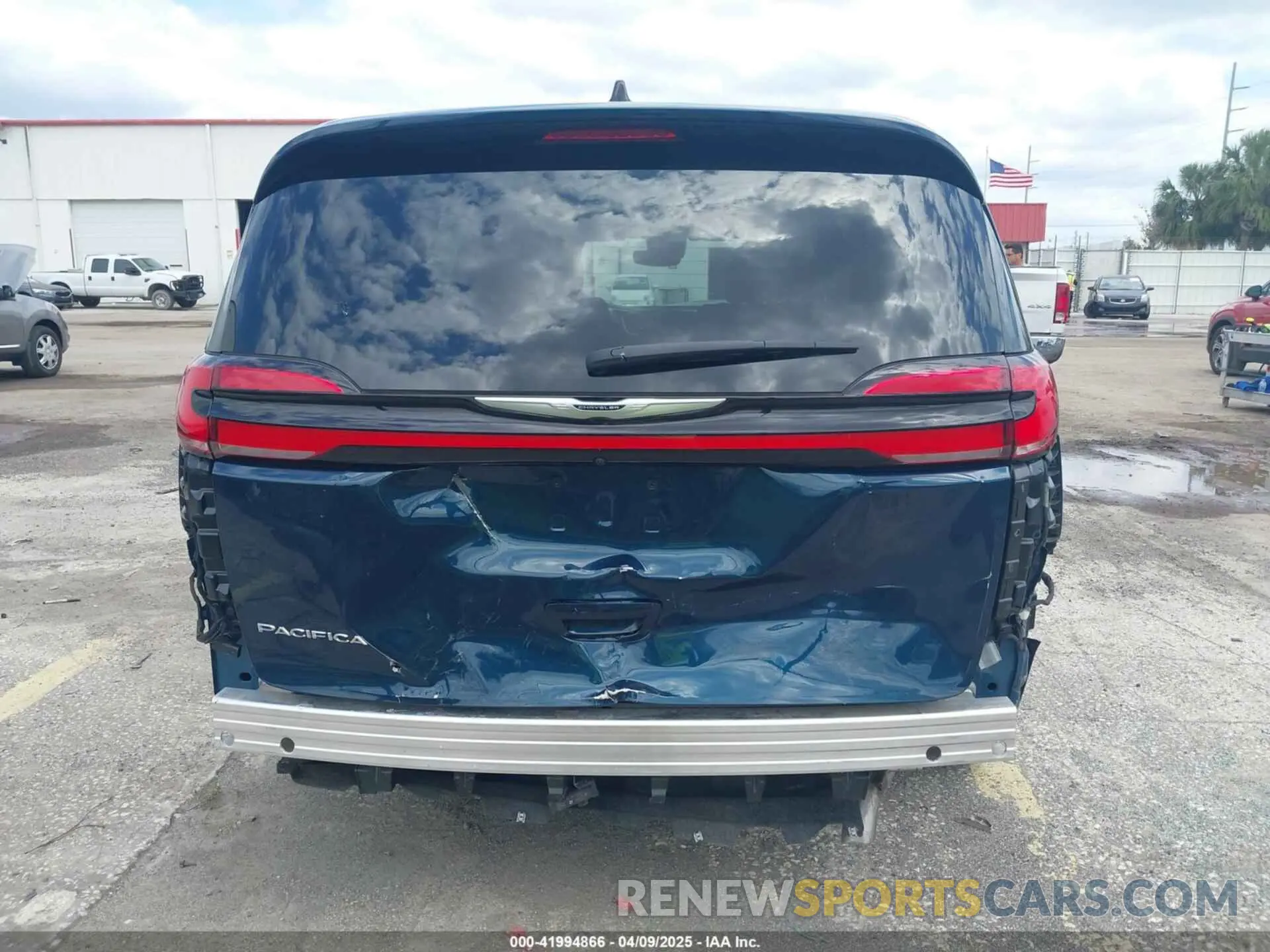 16 Фотография поврежденного автомобиля 2C4RC1FGSRR102552 CHRYSLER PACIFICA 2024